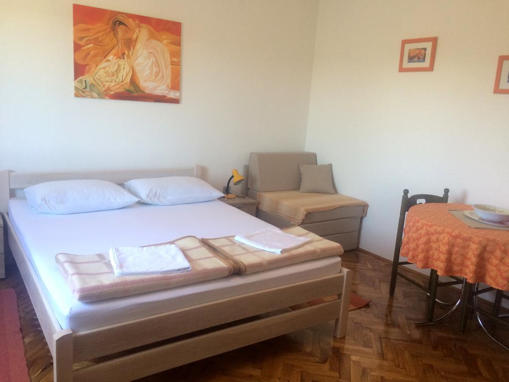 Apartments Radulovic Biograd Na Moru Exterior foto